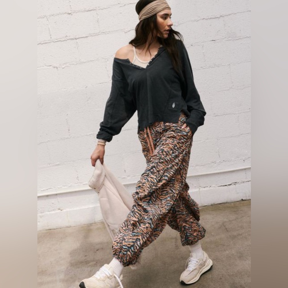Free People Movement Zephyr Printed Pants In Camel Combo